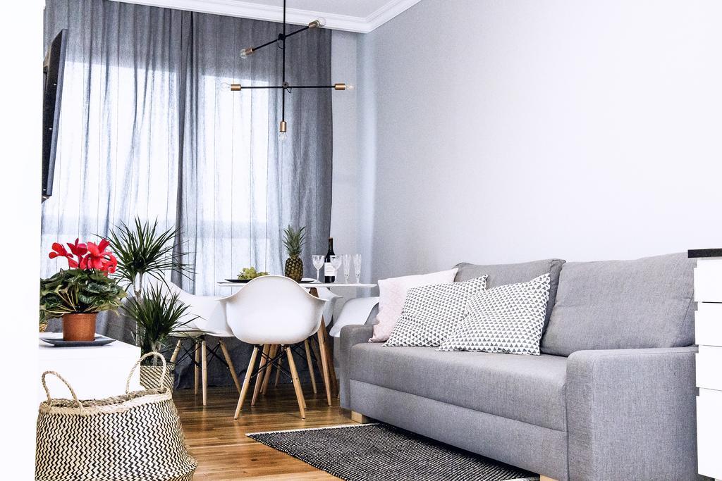 Apartamenty Grazyna Slodowiec وارسو المظهر الخارجي الصورة